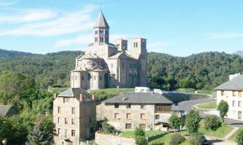 L'glise de Saint-Nectaire (Puy-de-Dme)
